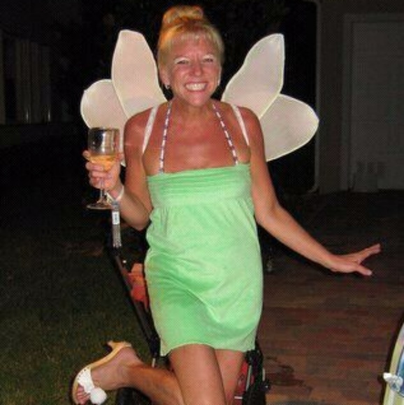 Meet your Posher, Connie - Picture 4 of 16